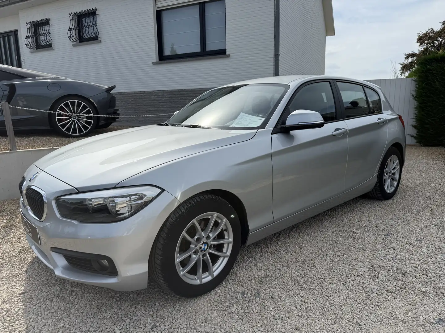 BMW 116 116i topstaat Navigatie,pdc,alu velg,led, Ezüst - 1