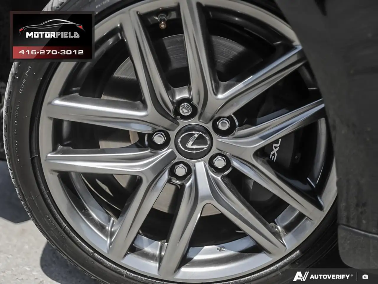 Lexus IS photo Lexus IS