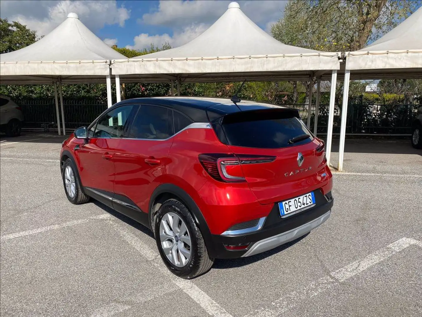 Renault Captur 1.6 E-Tech hybrid Intens 145cv auto Rouge - 2