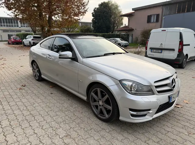Mercedes-Benz C 250 Classe C - W204 2011 Coupe Coupe Avantgarde auto