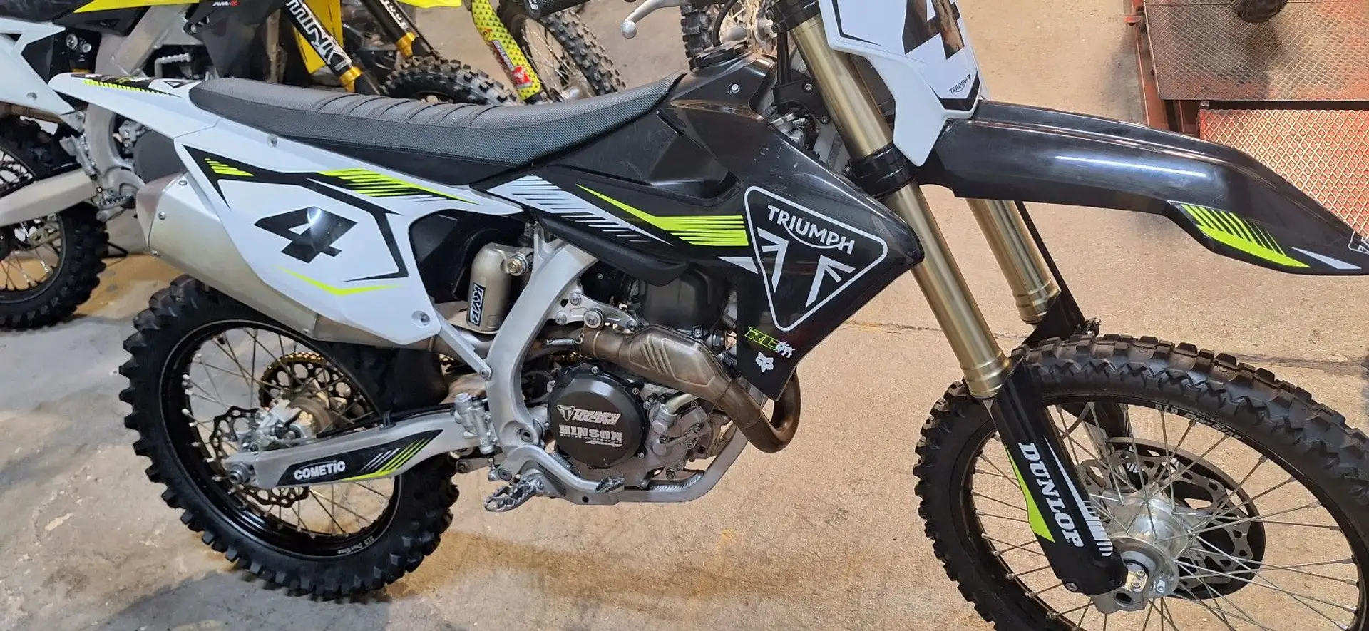 Triumph TF 450 RC EDITION NEUZUGANG ERST 28 H / TOP Schwarz - 1