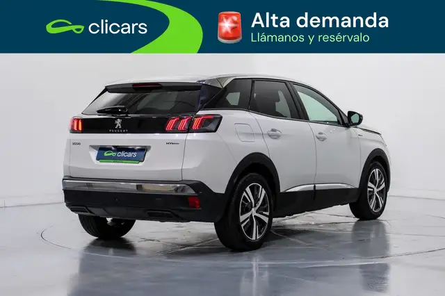 Peugeot 3008 view 5
