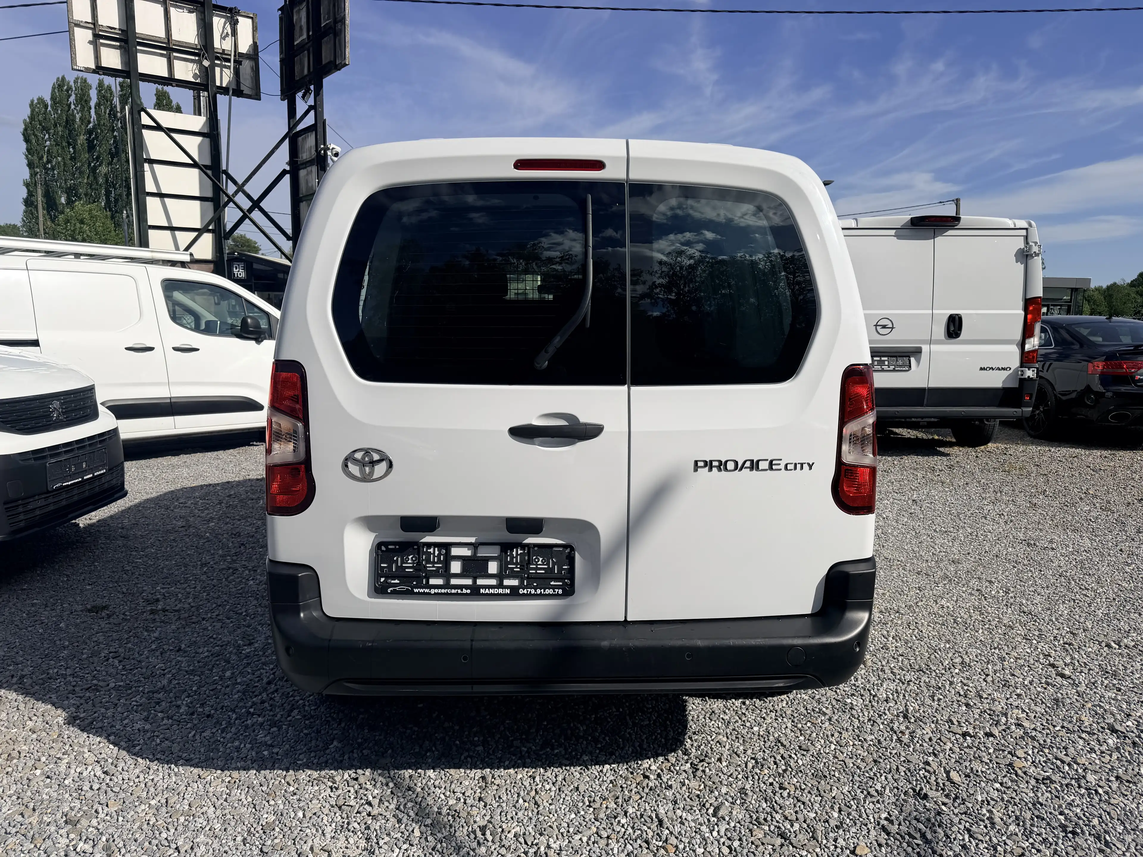 Toyota Proace City 1.5D LONG CHASSIS 9 ANS GARANTIE — photo 6