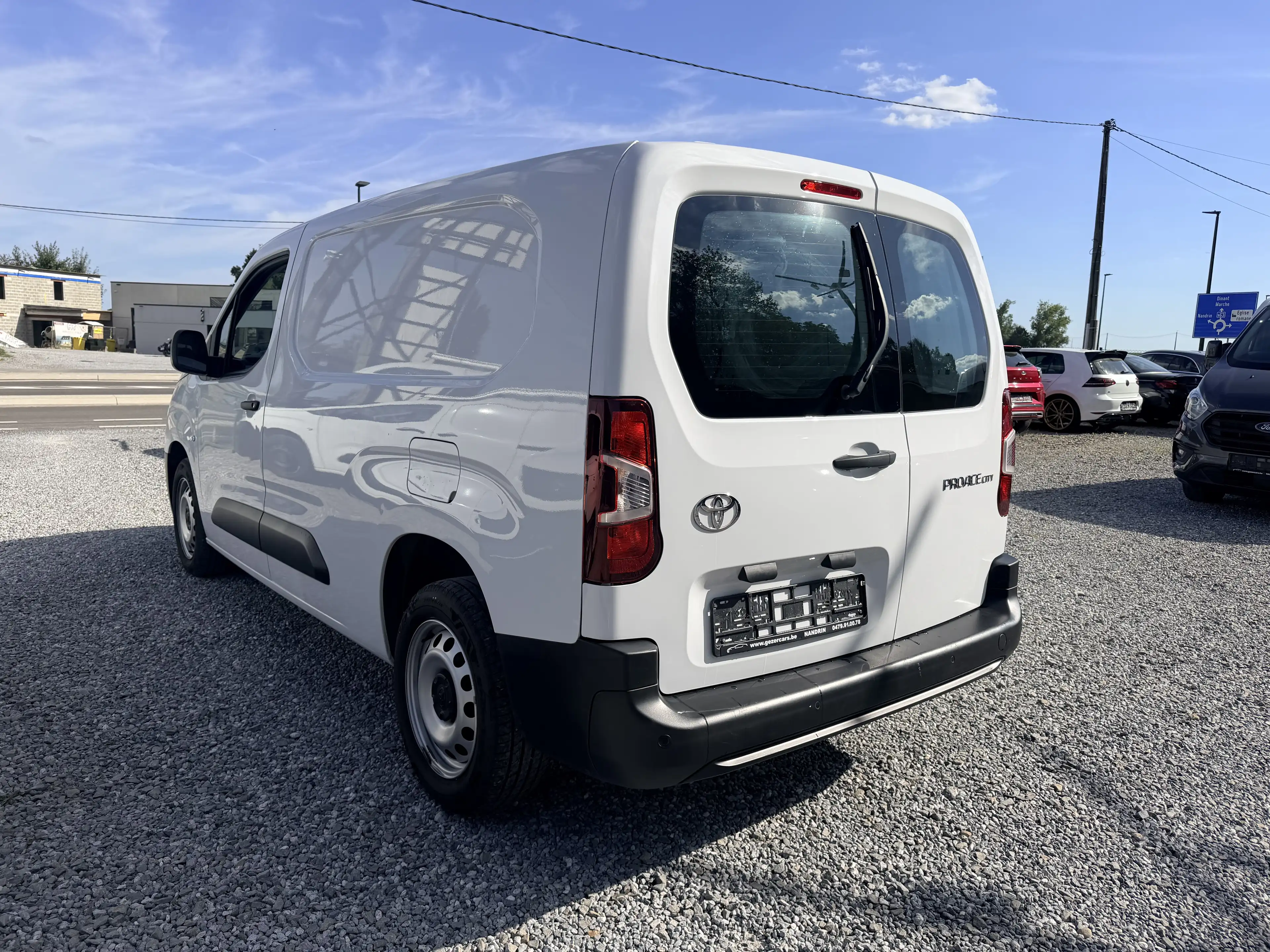 Toyota Proace City 1.5D LONG CHASSIS 9 ANS GARANTIE — photo 8