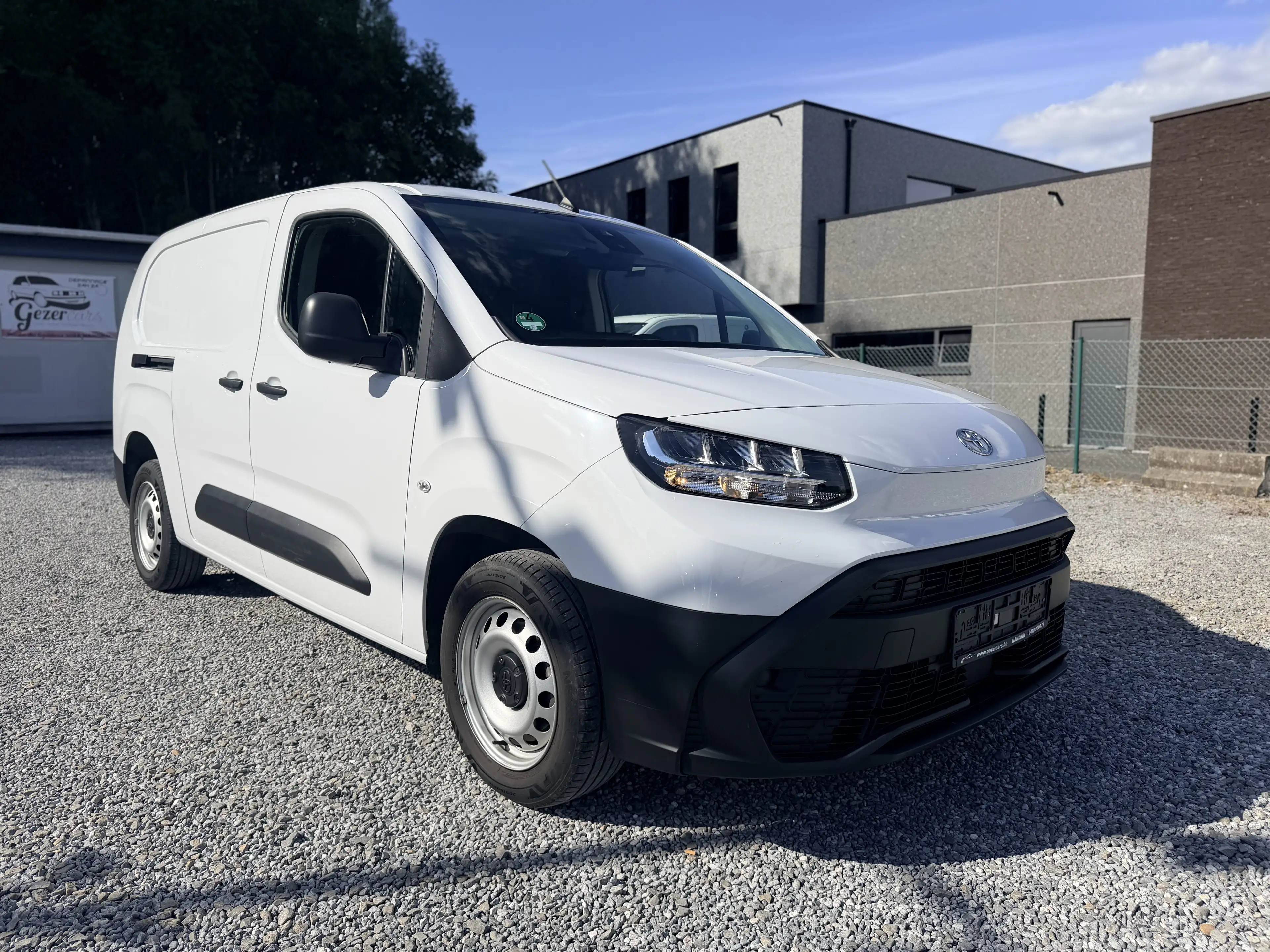 Toyota Proace City 1.5D LONG CHASSIS 9 ANS GARANTIE — photo 3