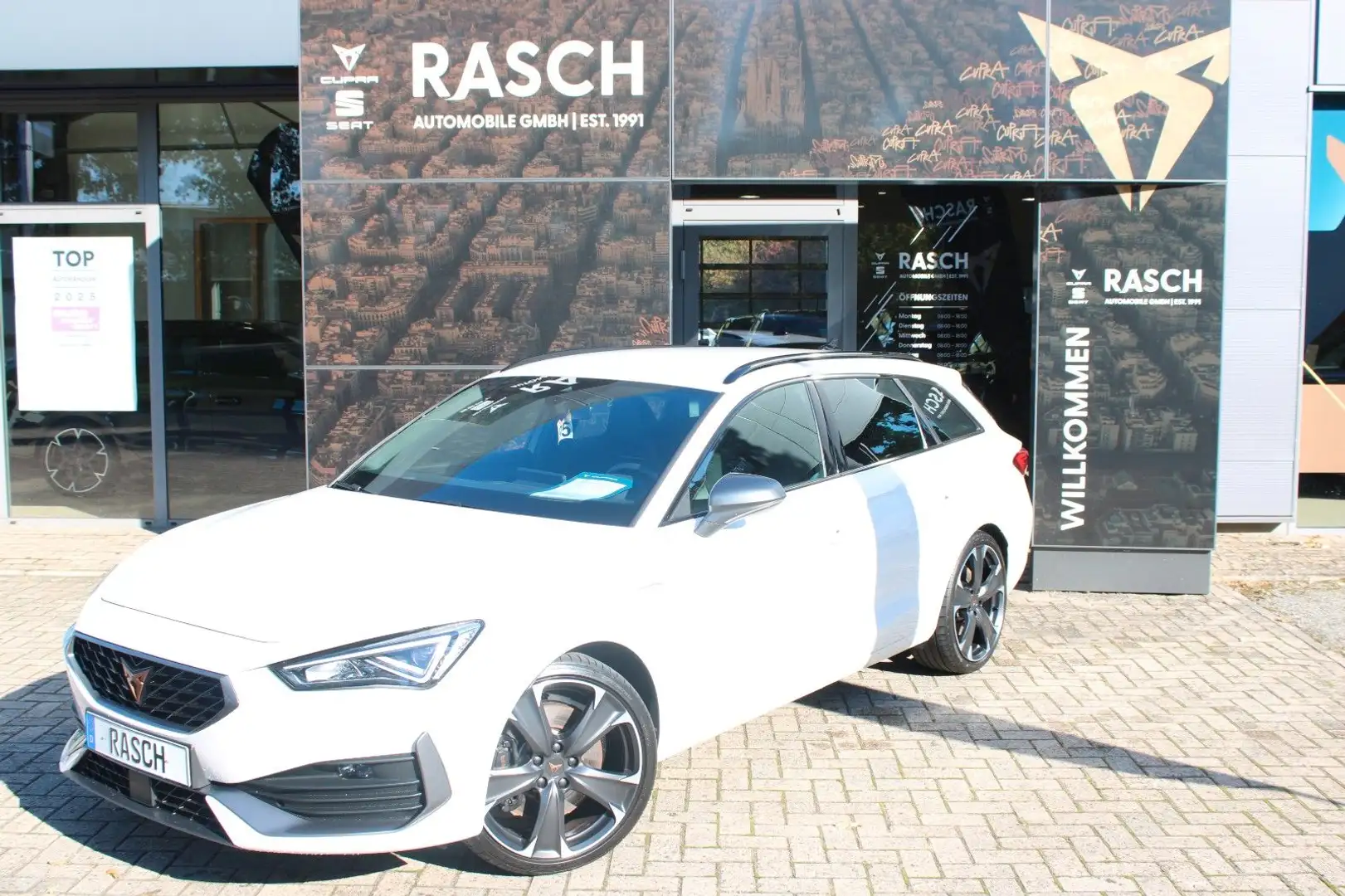 CUPRA Leon Sportstourer VZ 1.4 e-Hybrid DSG +NAVI+SHZ+ Blanco - 1