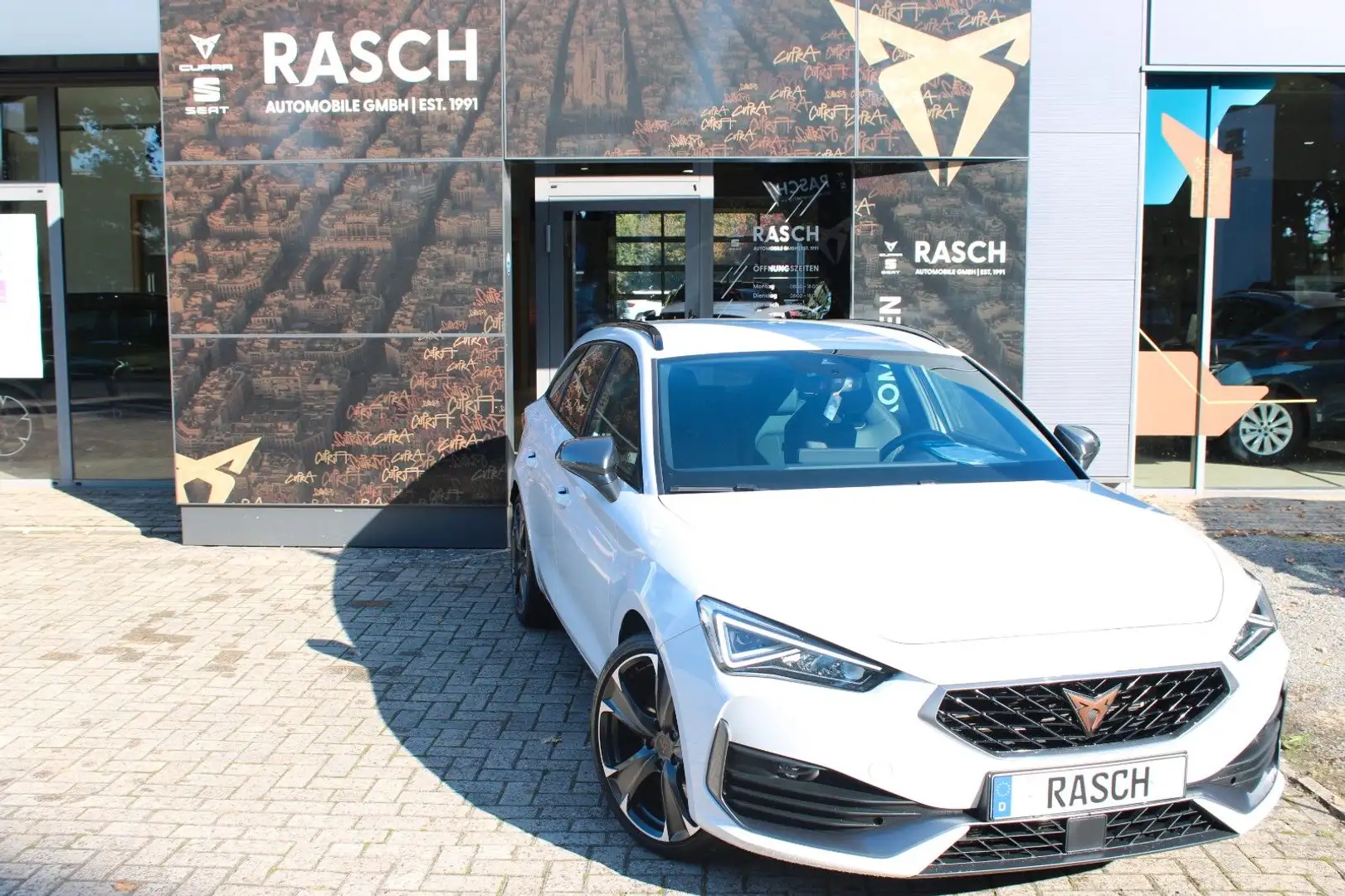 CUPRA Leon Sportstourer VZ 1.4 e-Hybrid DSG +NAVI+SHZ+ Blanco - 2