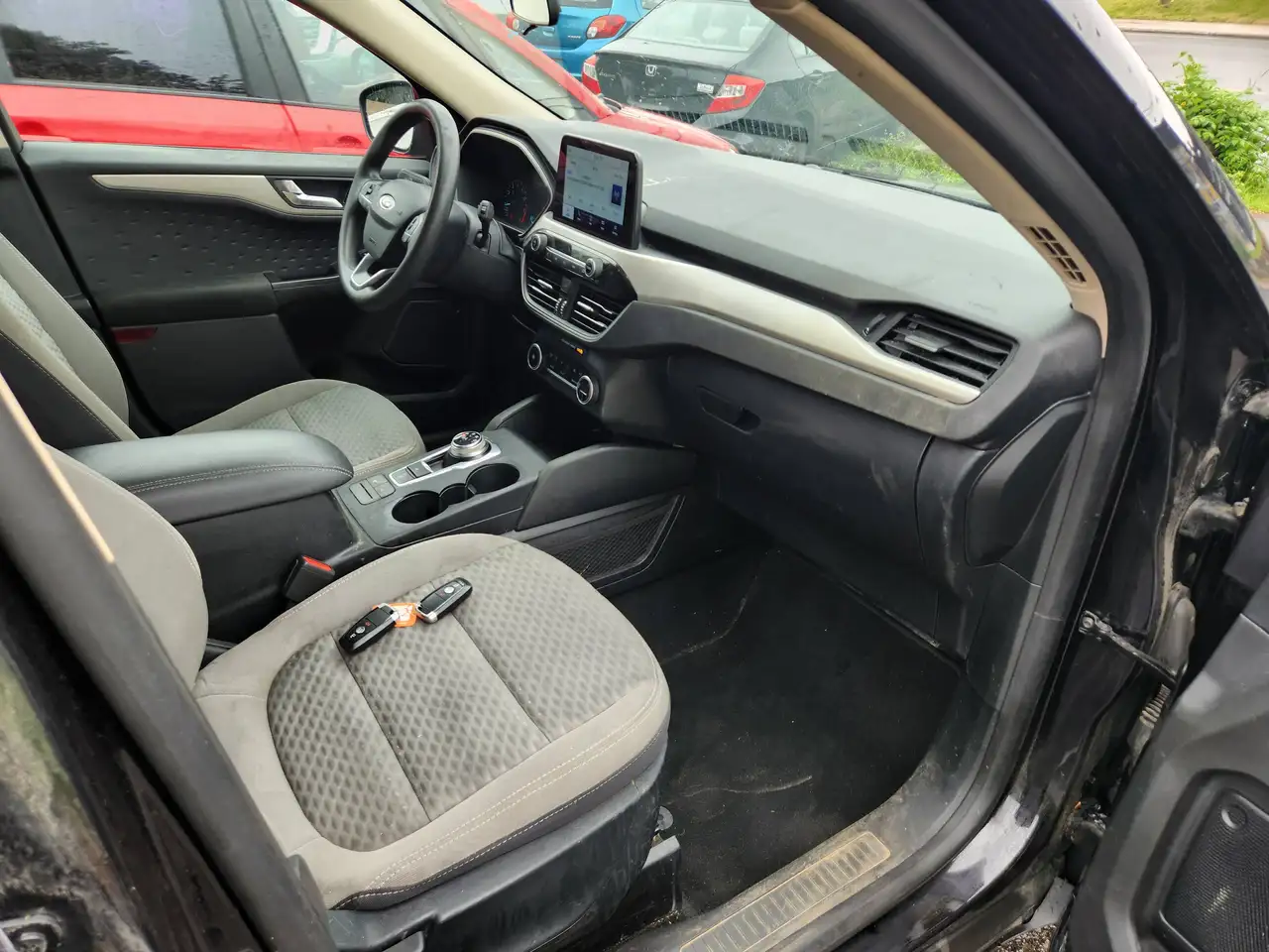 Ford Escape снимка Ford Escape