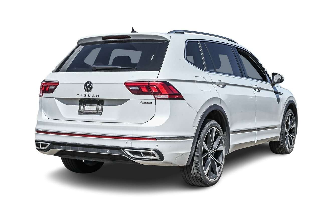 2023 Volkswagen Tiguan Highline 2.0T 8sp at w/Tip 4M Leather * Sun roof * — снимка 1