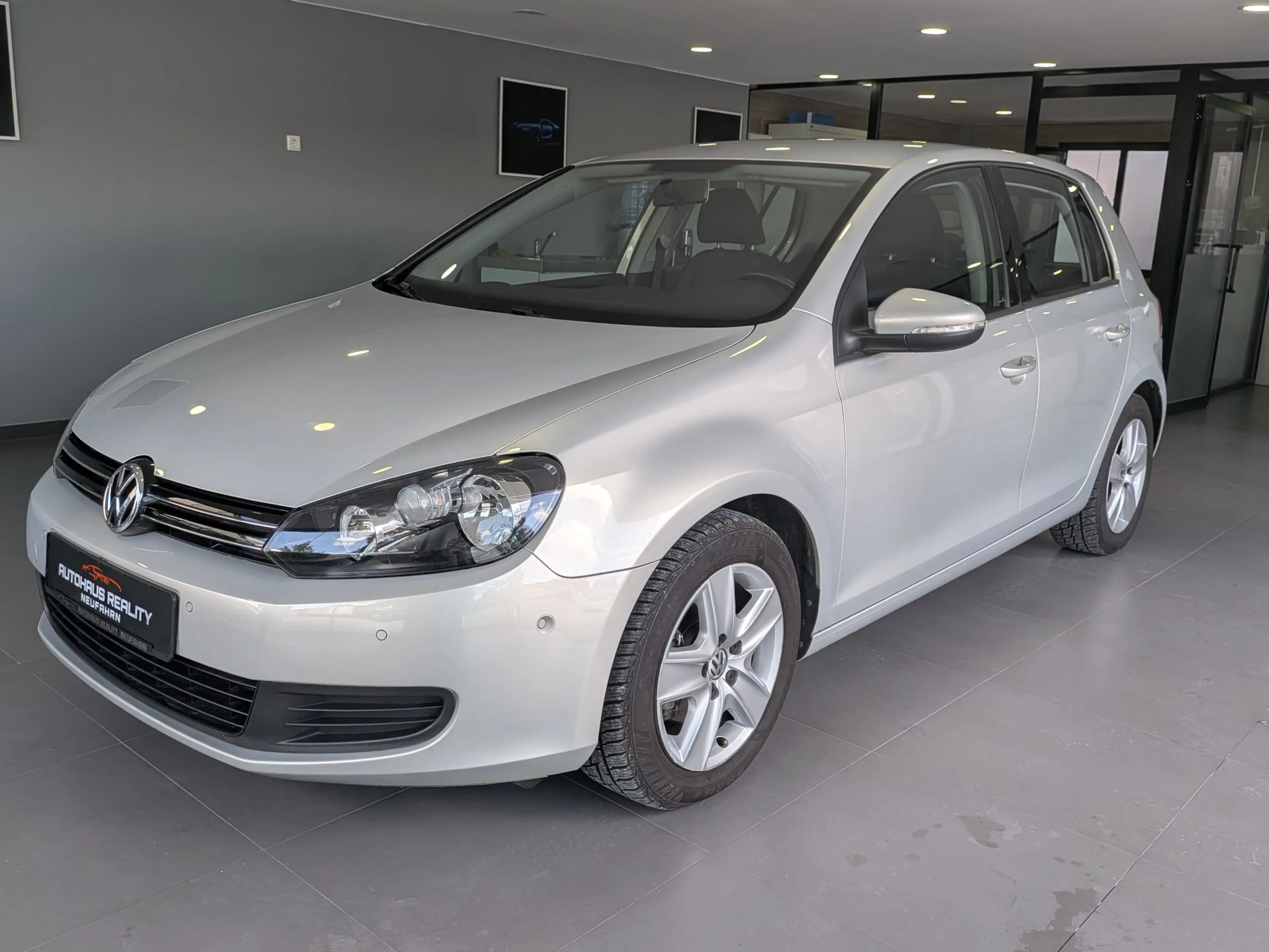 Volkswagen Golf Comfortline +KLIMAANLAGE+PARK ASS.+AHK+PDC+ — photo 3