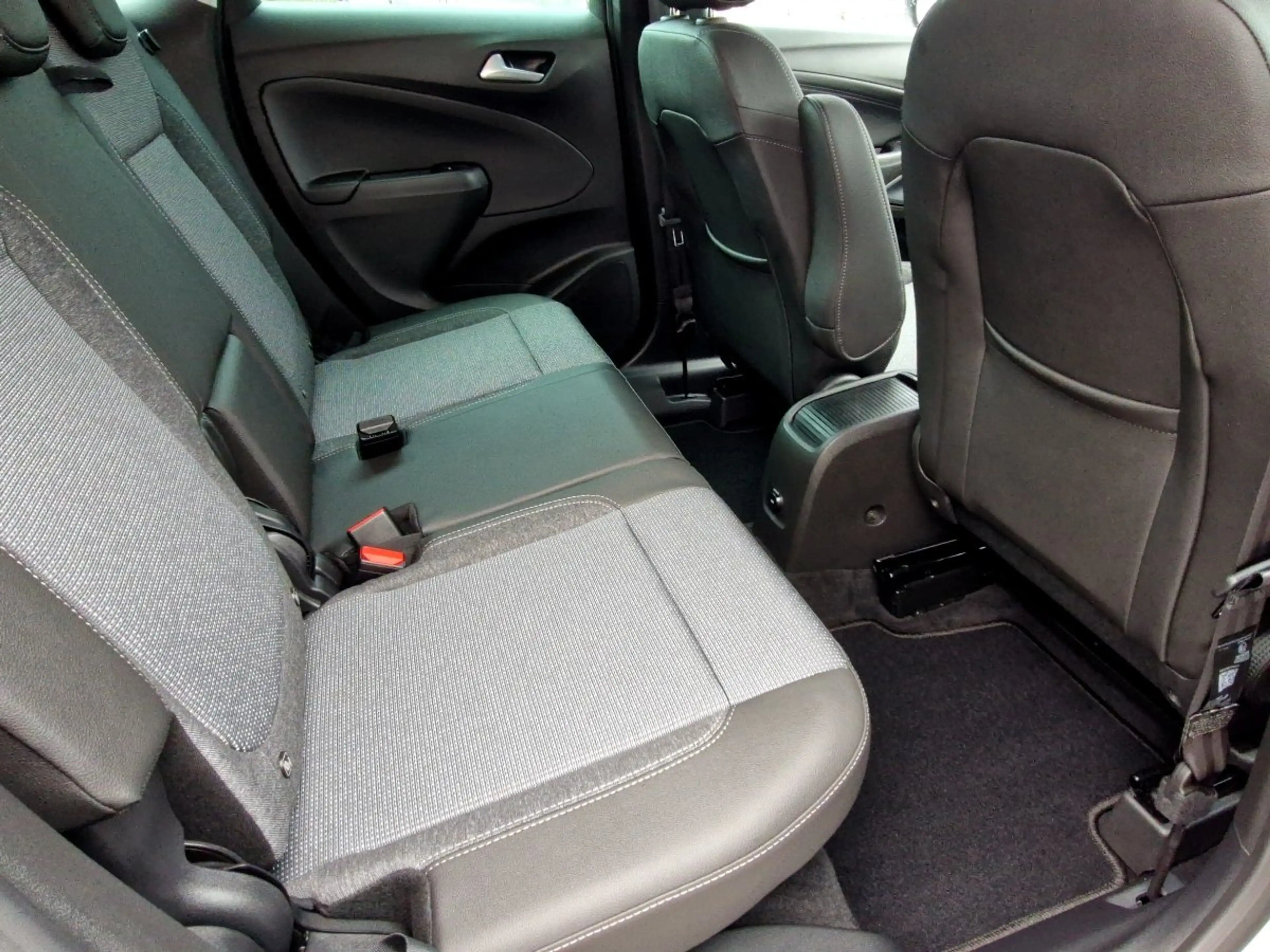 Opel Crossland 1.2 Elegance NAVI|RÜCKFAHRKAMERA — photo 13