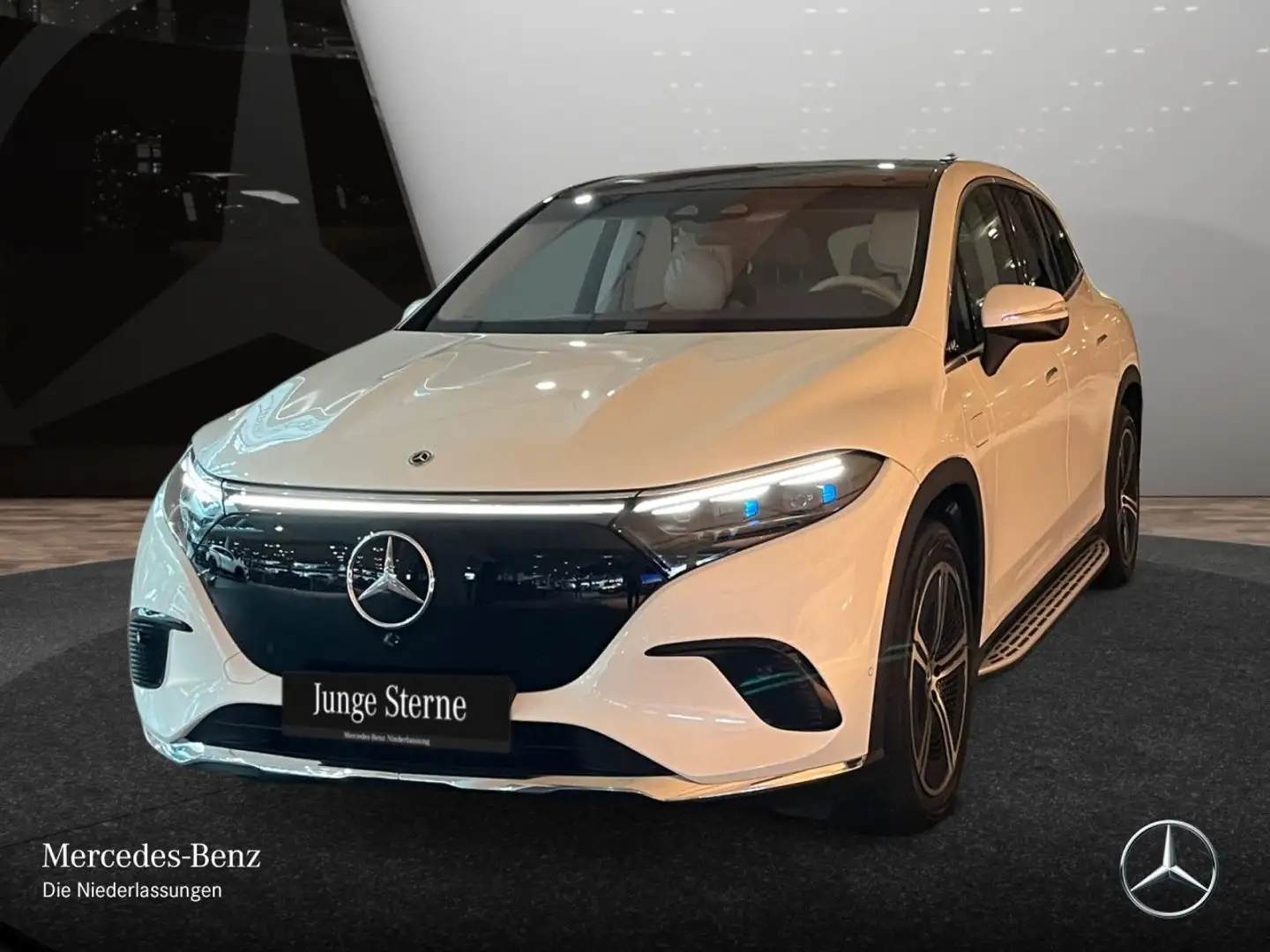 Mercedes-Benz EQS SUV EQS 450 SUV Fahrass Fondent Pano Burmester Distr. Alb - 2