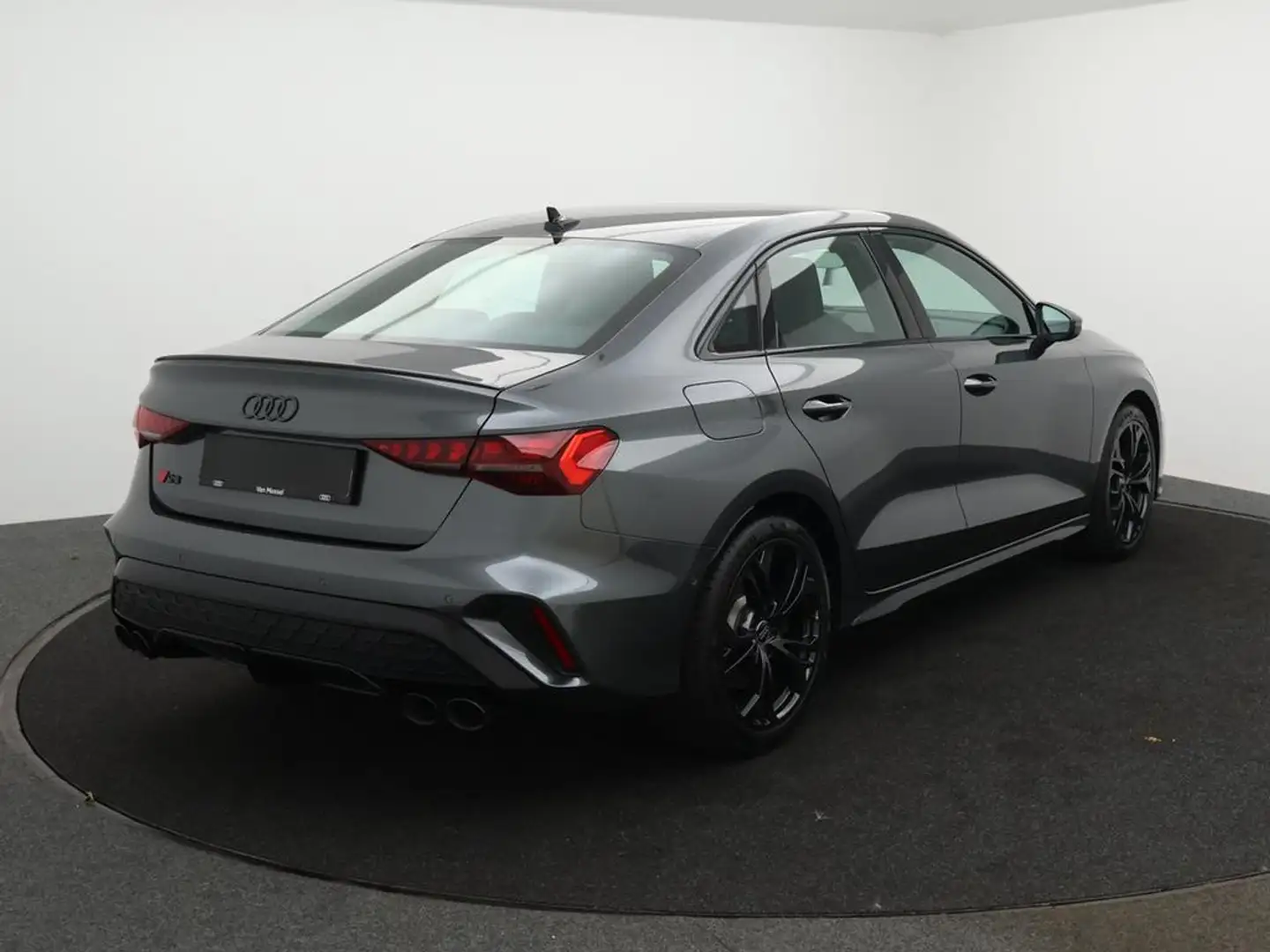 Audi S3 Sedan Sedan 2.0 TFSI Quattro*S tronic*333PK*VIRTUA Zwart - 2