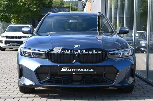 BMW M view 8