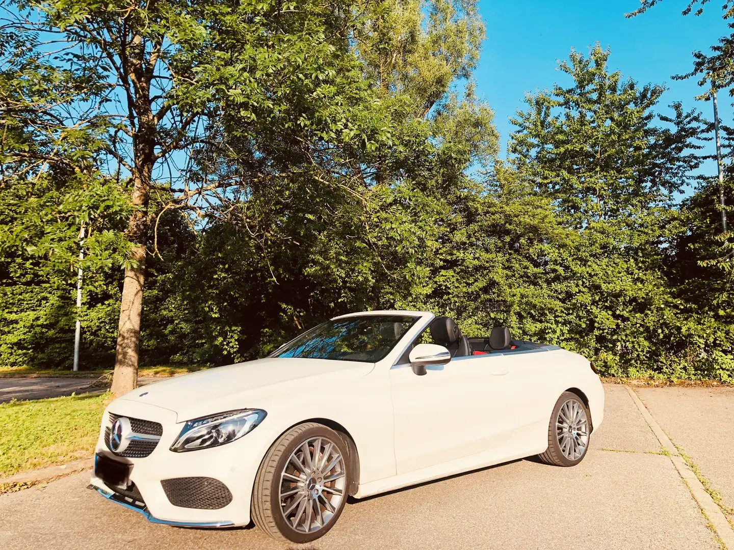 Mercedes-Benz C 300 C+300+Cabrio+9G-TRONIC+AMG+Line - HU/AU neu!!! Weiß - 1