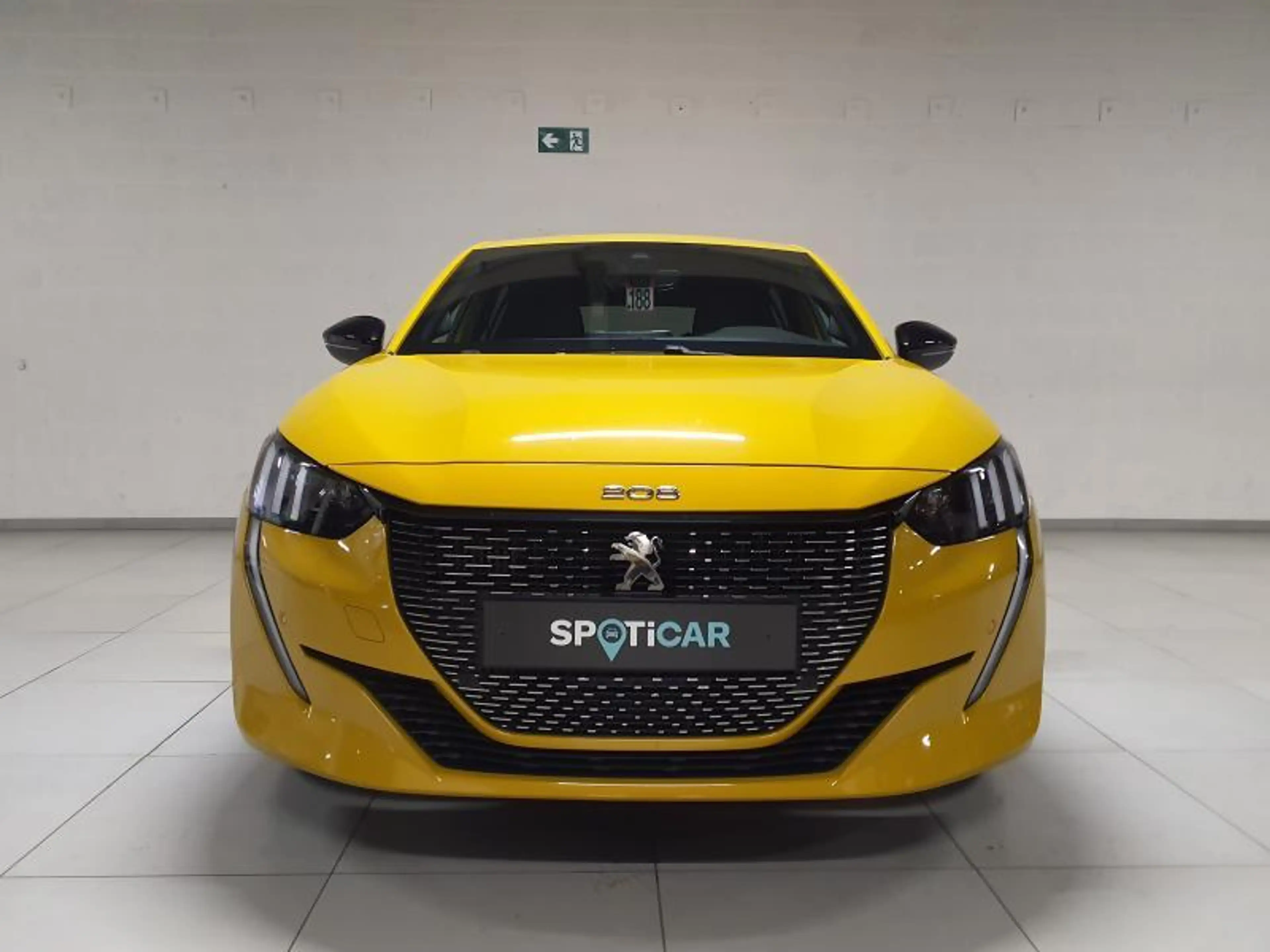 Peugeot 208 II & e- GT Line — photo 2
