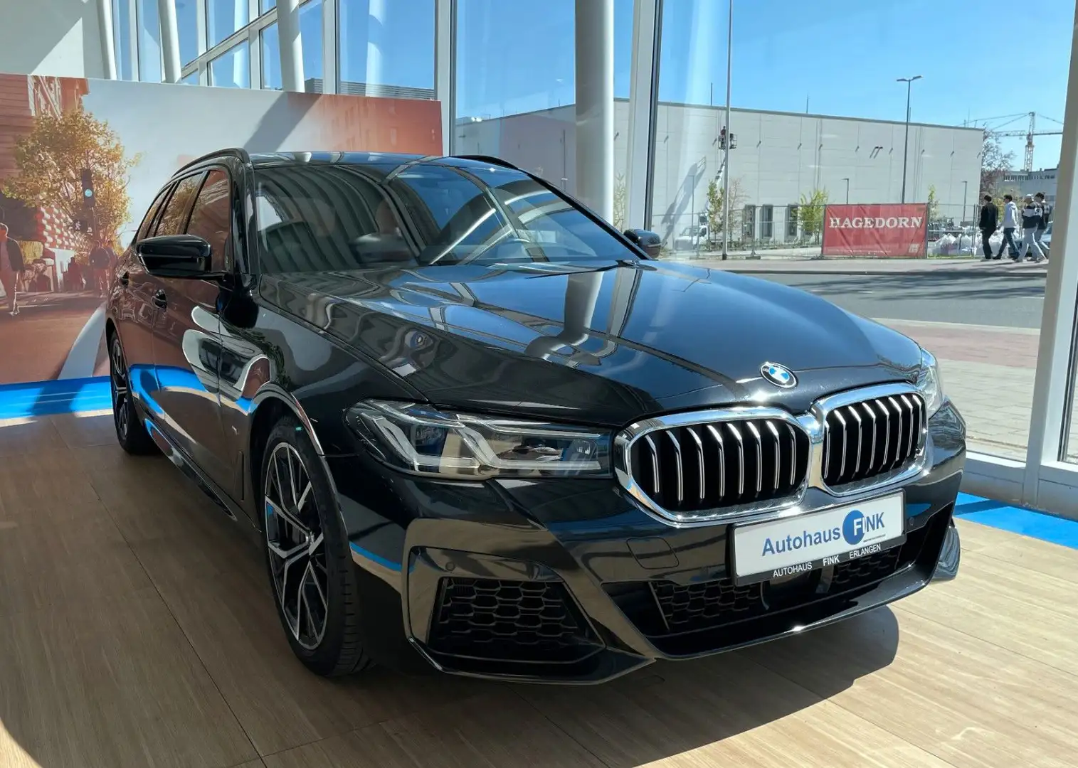 BMW 540 i xDrive M Sport Pano Laser Head-Up ACC AHK Negro - 1