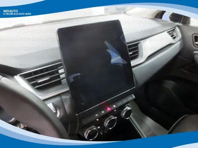 Renault Captur view 5