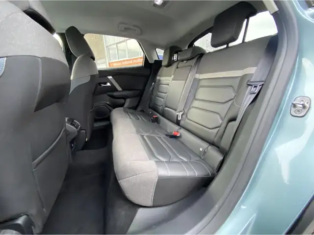 Citroen C4 view 6