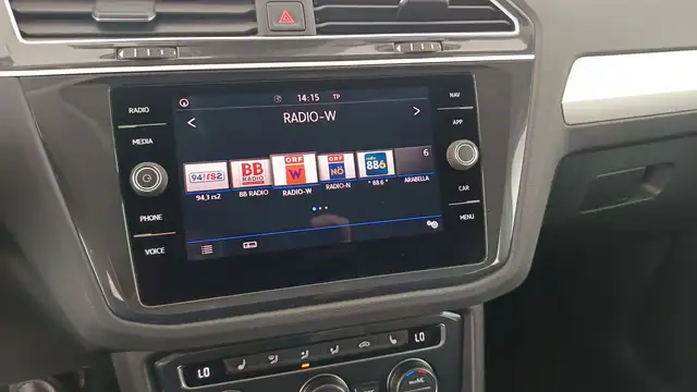 Volkswagen Tiguan view 8