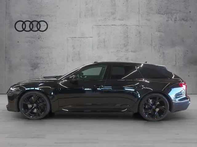 Audi RS6 view 3
