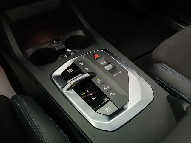 BMW 1 Series view 17