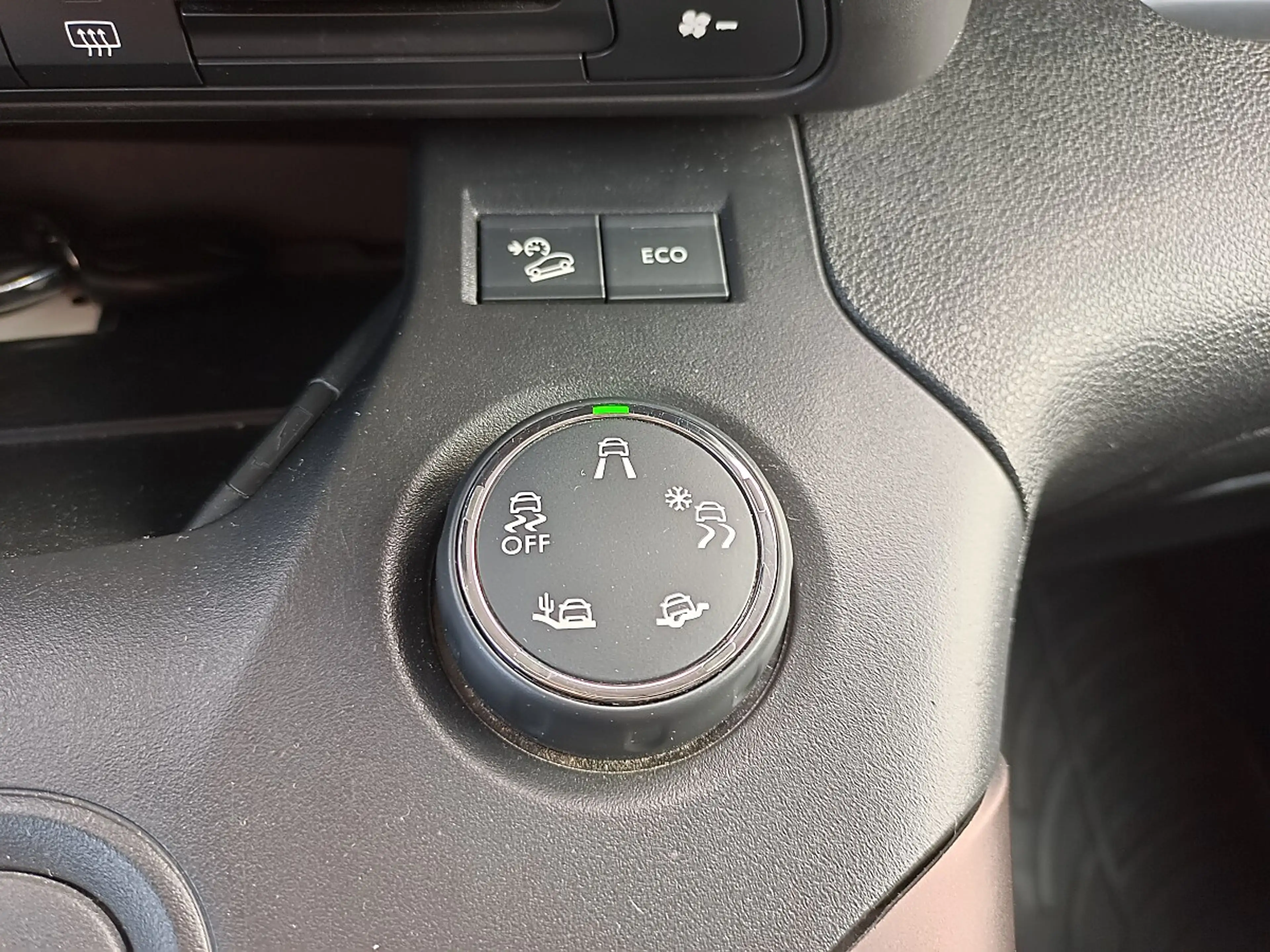 Peugeot Rifter 1.5 BlueHDi 130 FAP Allure Lang Start&Stop GT-L... — photo 13