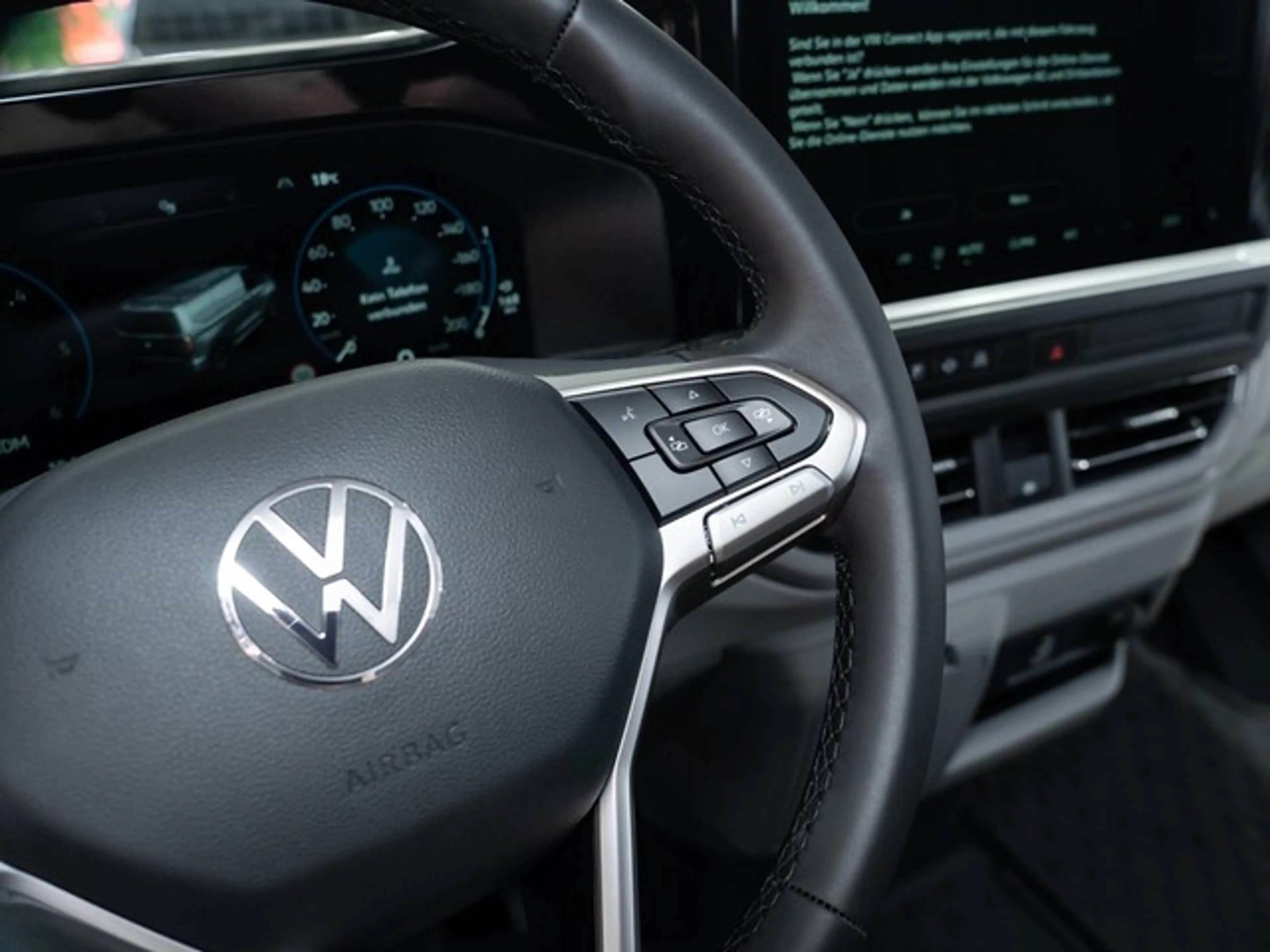 Volkswagen T7 Caravelle Style LR TDI DSG 9-Sitzer AHK — photo 12
