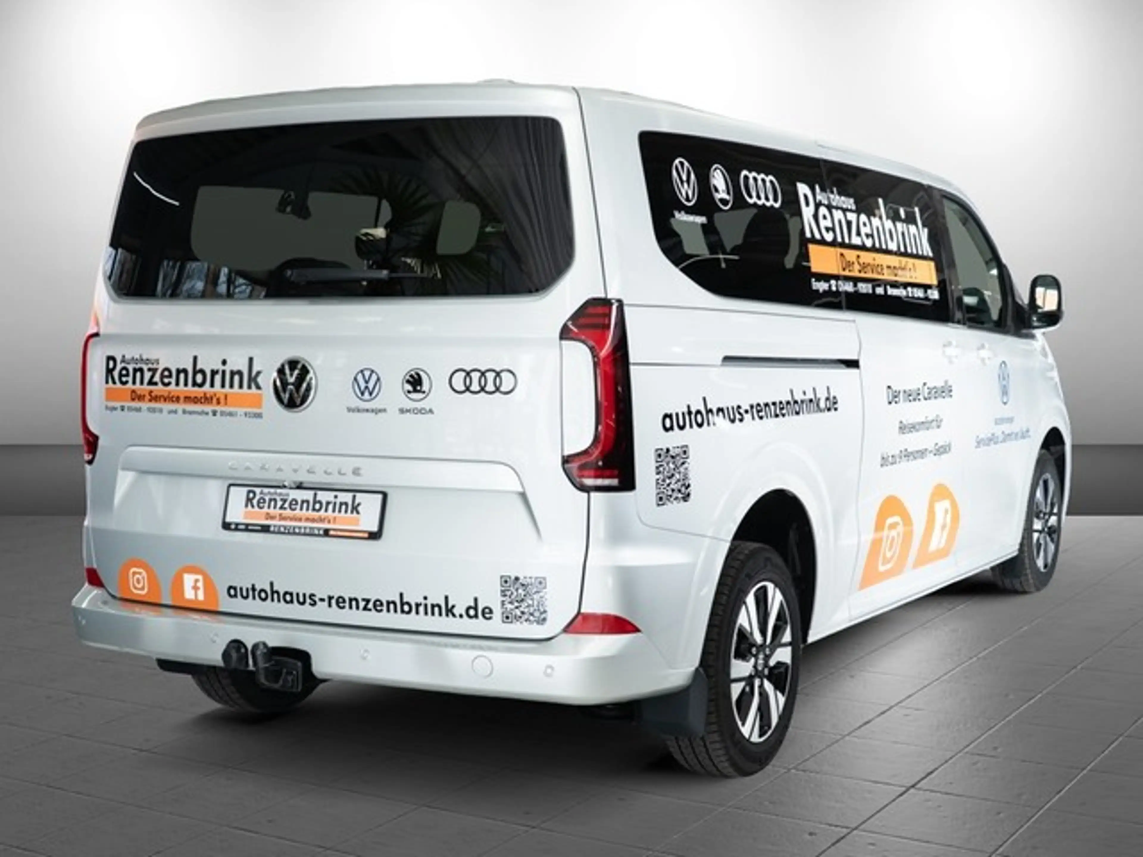 Volkswagen T7 Caravelle Style LR TDI DSG 9-Sitzer AHK — photo 2