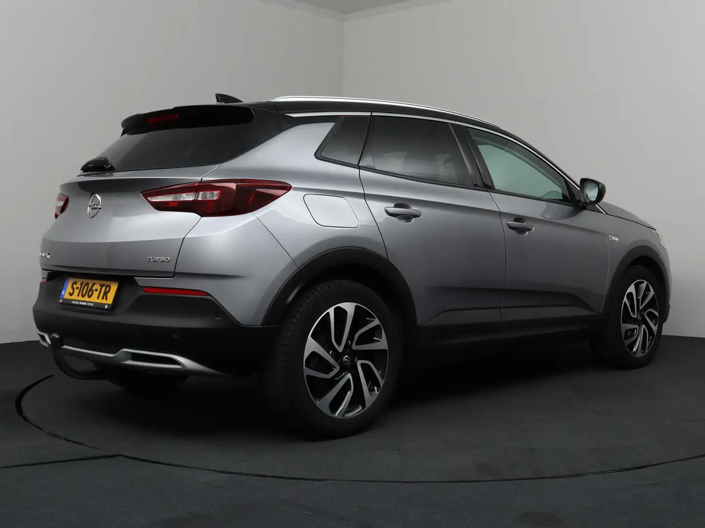 Opel Grandland X 1.6 Turbo Ultimate | Cruise Control | Trekhaak | N Gris - 2