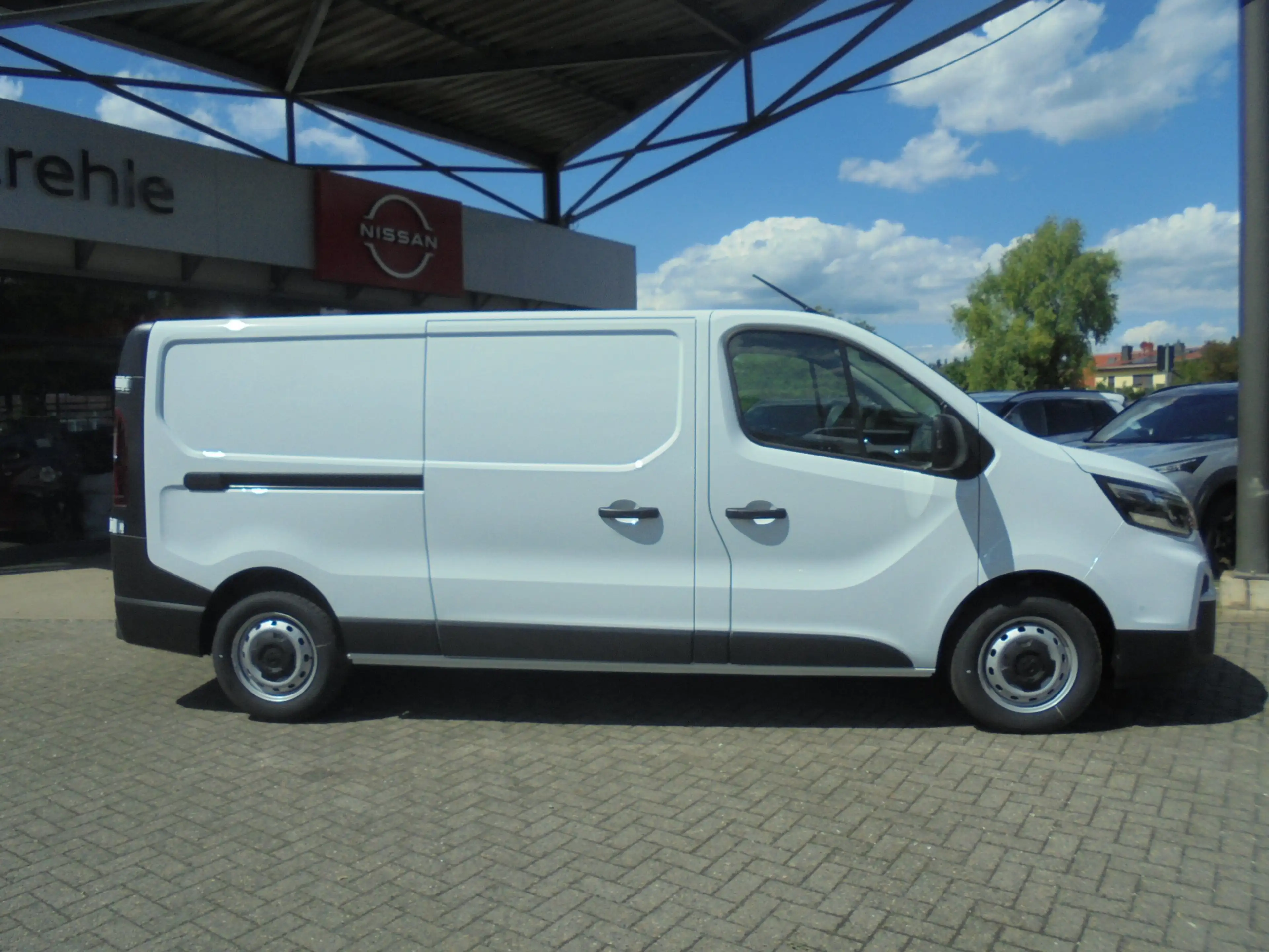 Nissan Primastar Kasten N-Connecta L2H1 6MT dci130 3,0t Navi — photo 4