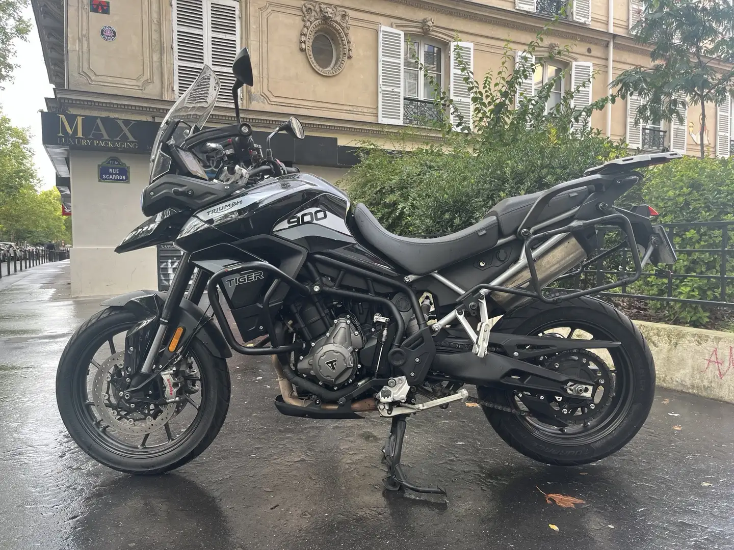Triumph Tiger 900 Чорний - 2