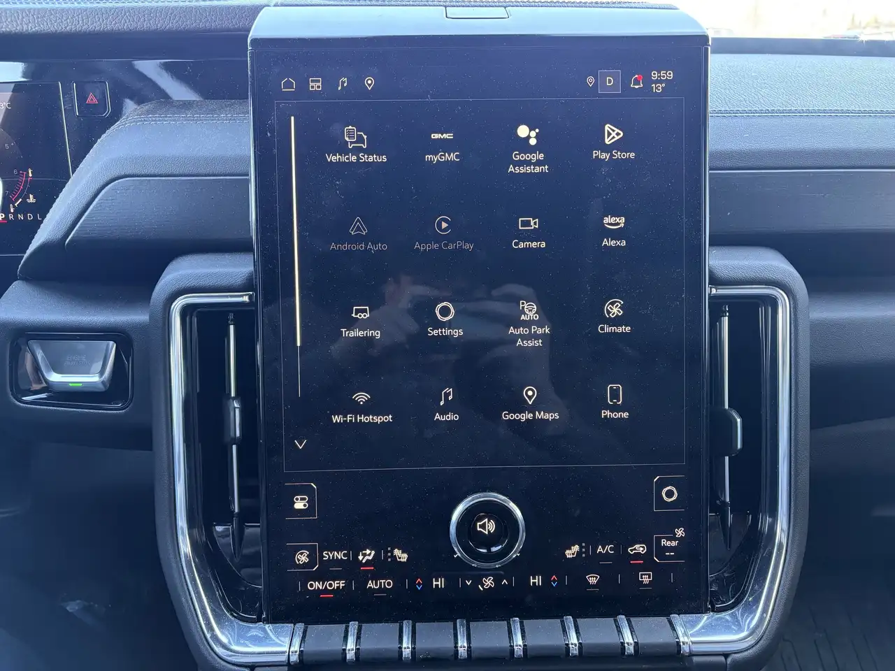 GMC Yukon снимка GMC Yukon