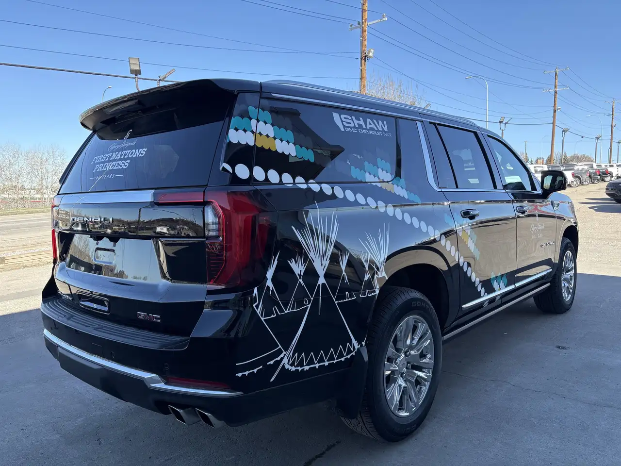 GMC Yukon снимка GMC Yukon