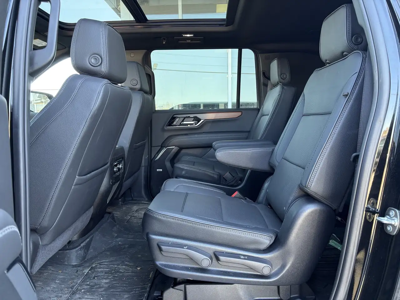 GMC Yukon снимка GMC Yukon
