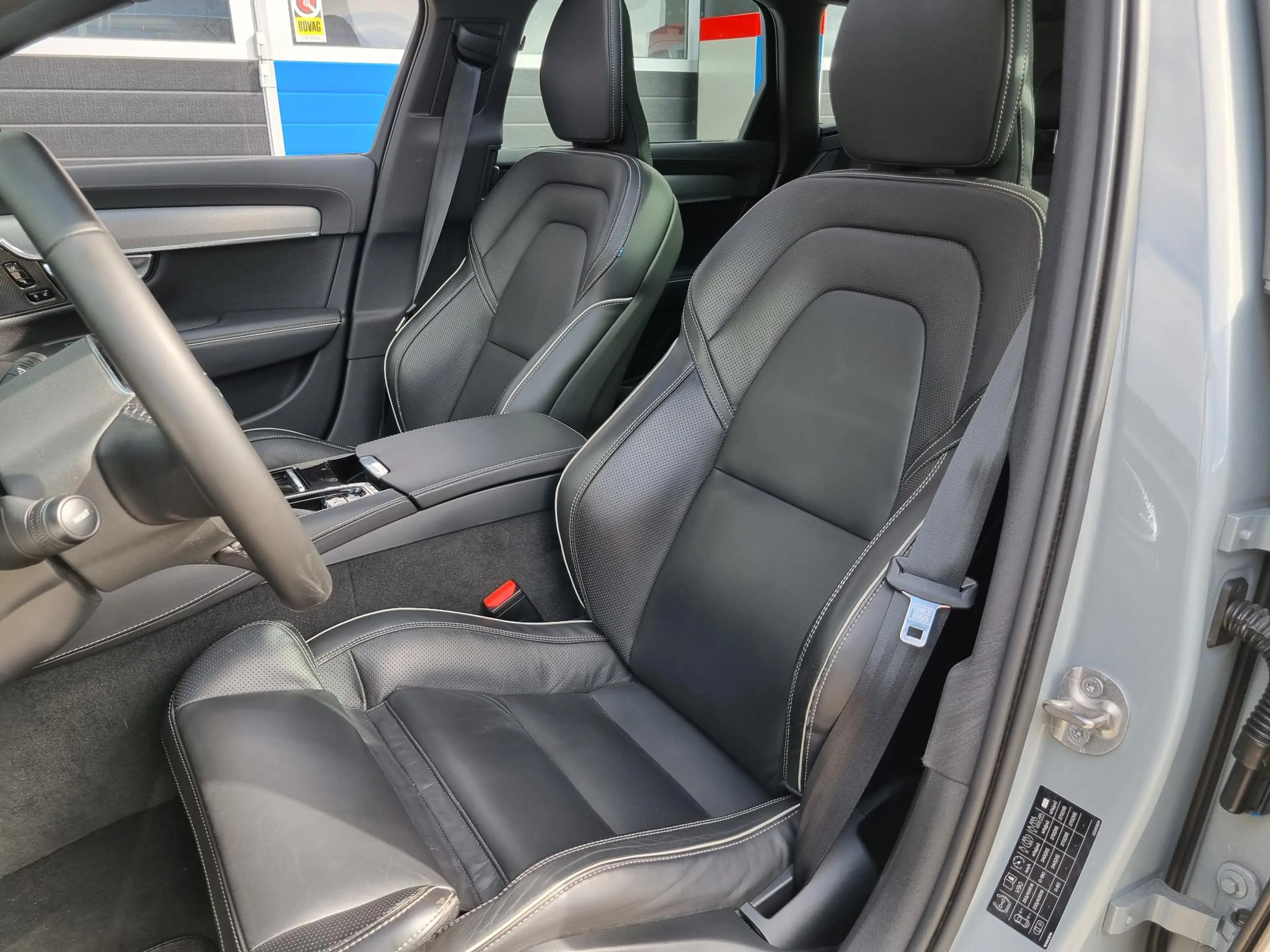 Volvo V90 2.0 T6 Plug-in hybrid AWD Ultra Dark LEER / PANORA — photo 7