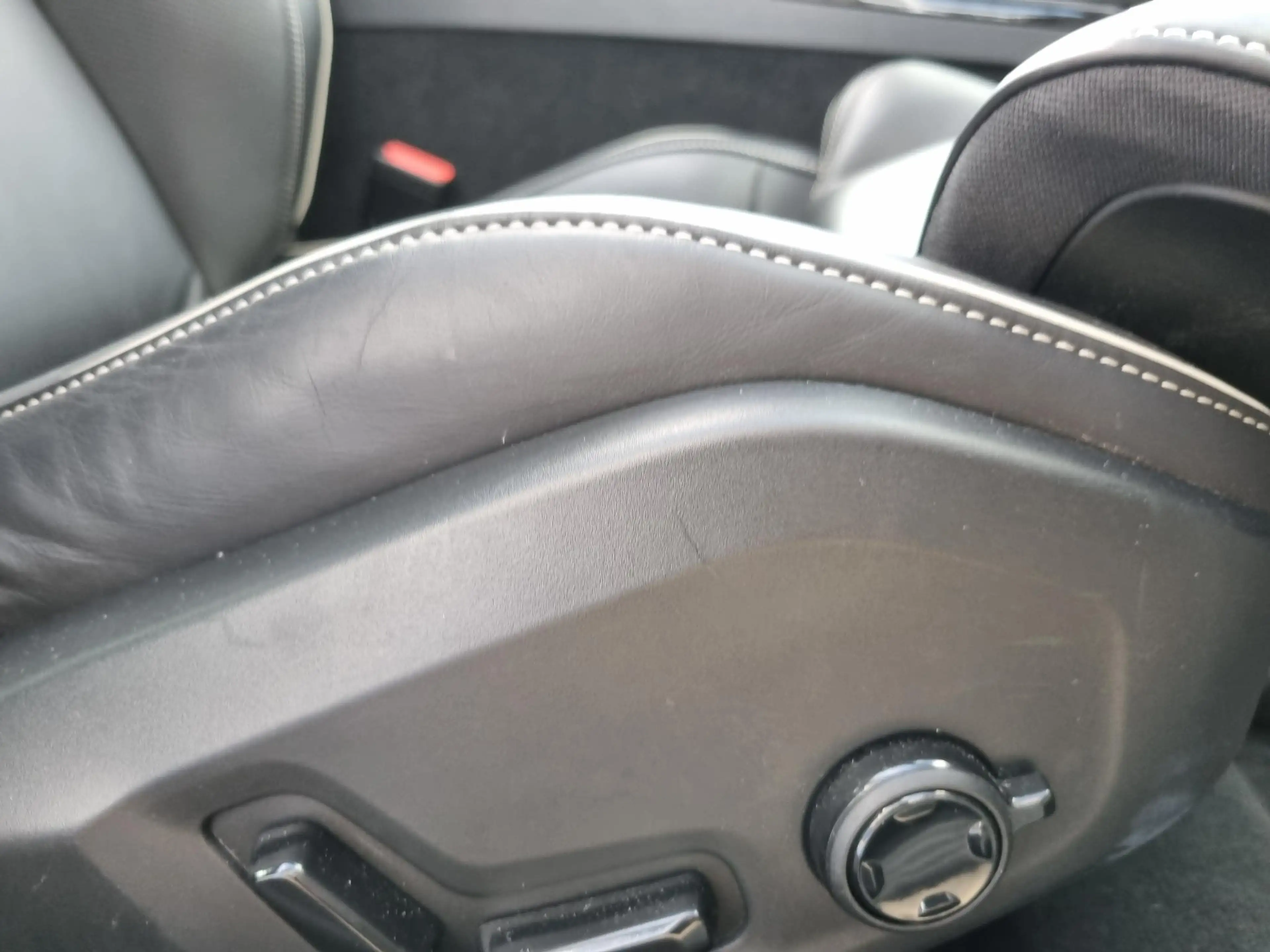 Volvo V90 2.0 T6 Plug-in hybrid AWD Ultra Dark LEER / PANORA — photo 11