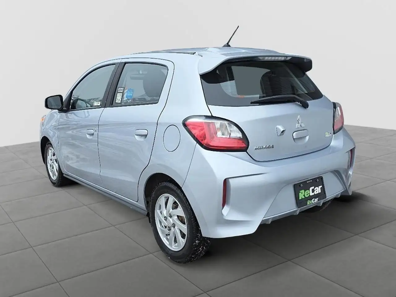 Mitsubishi Mirage снимка Mitsubishi Mirage
