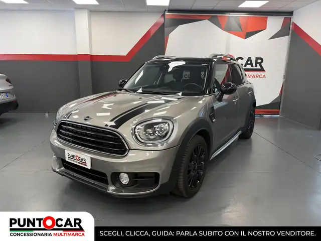 MINI Cooper Cooper D