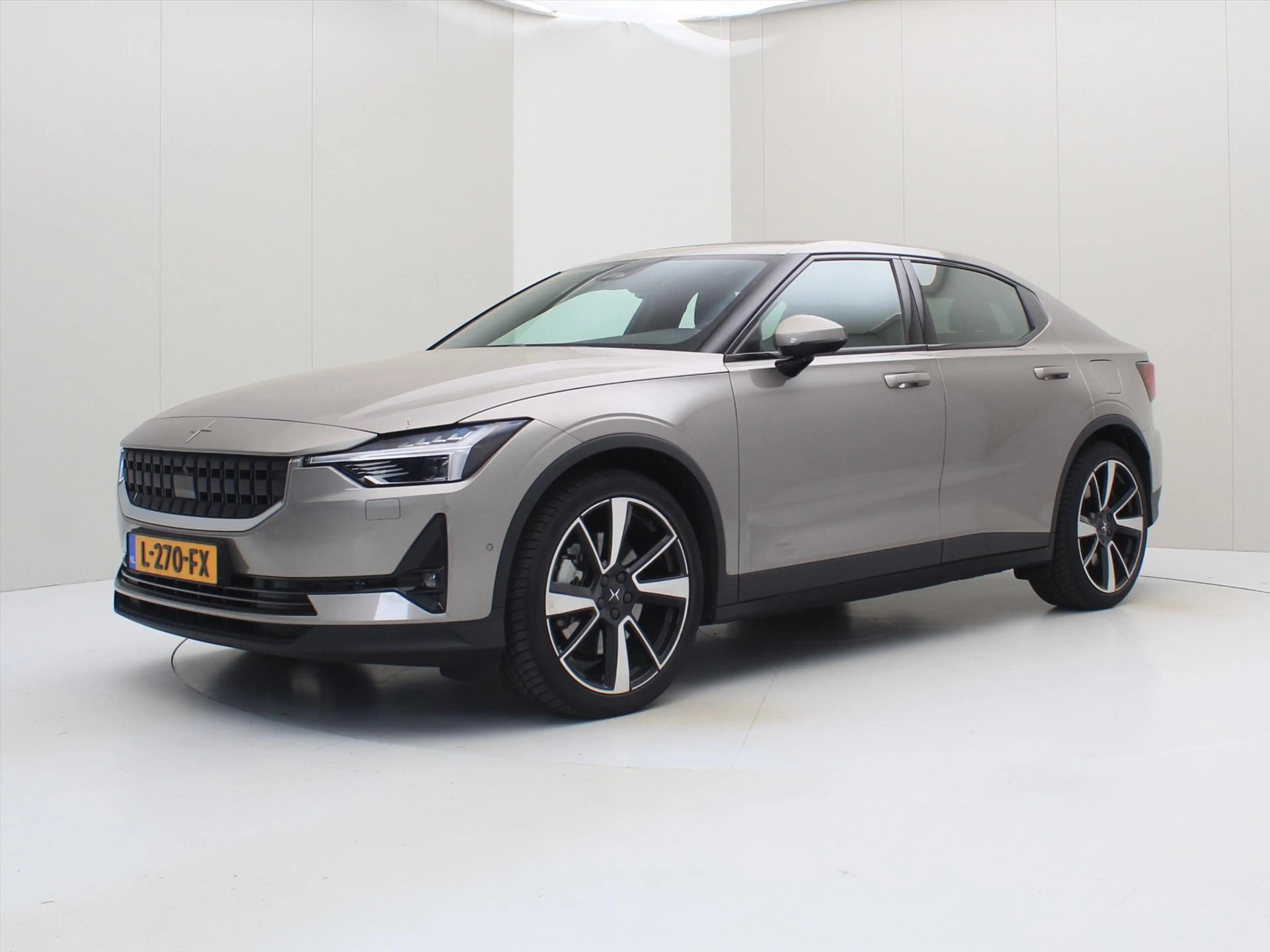 Polestar 2 Long Range Dual Motor 408PK 78kWh 92% SoH [ PILOT