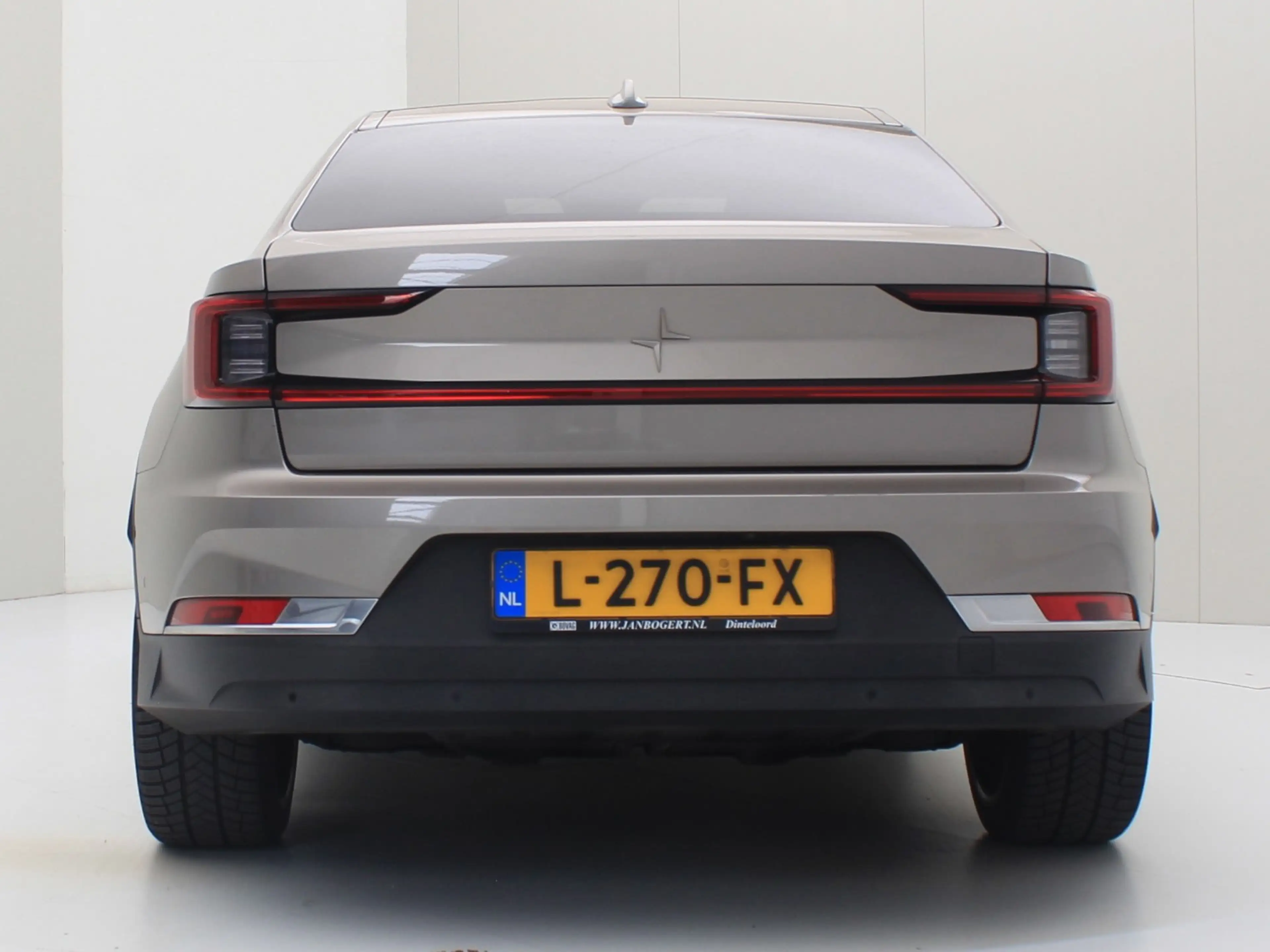 Polestar 2 Long Range Dual Motor 408PK 78kWh 92% SoH [ PILOT — photo 6