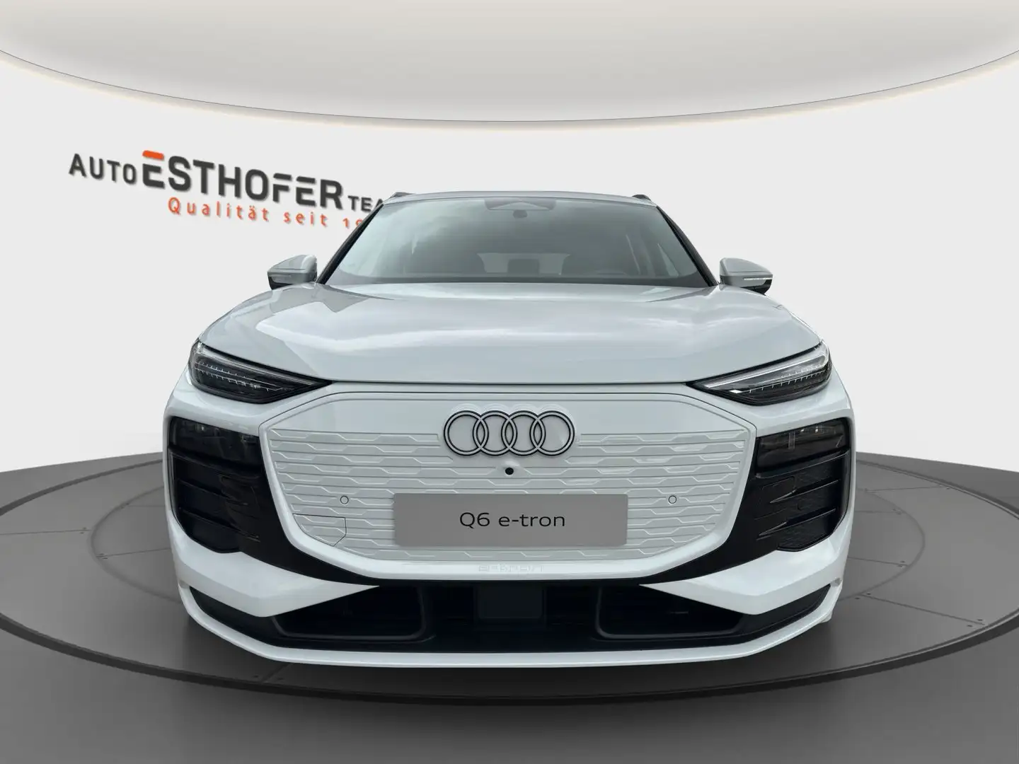 Audi Q6 e-tron performance business Bianco - 2