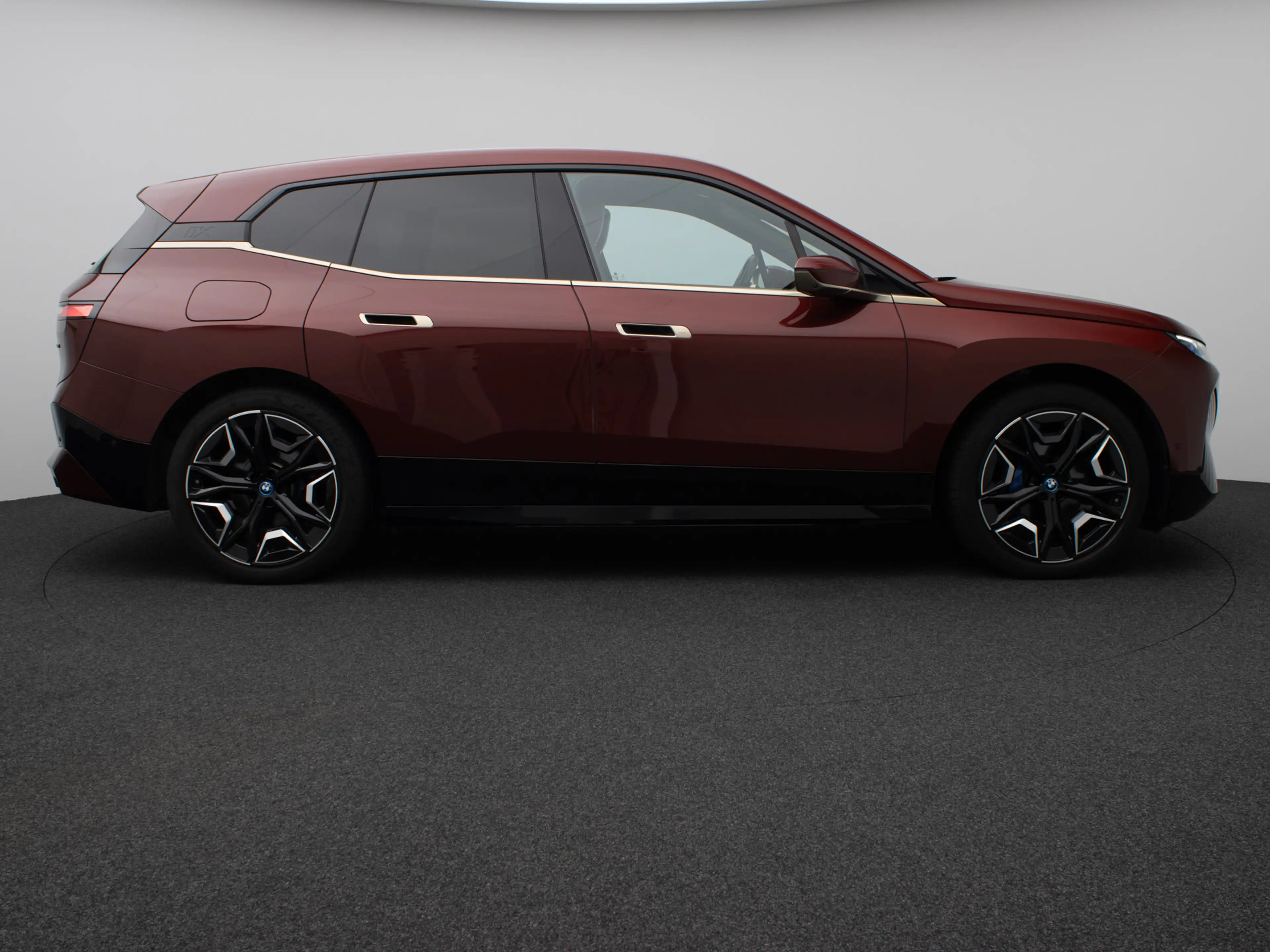 BMW iX Sport Pano Sky-Lounge 360°Laser SoftCl — photo 5