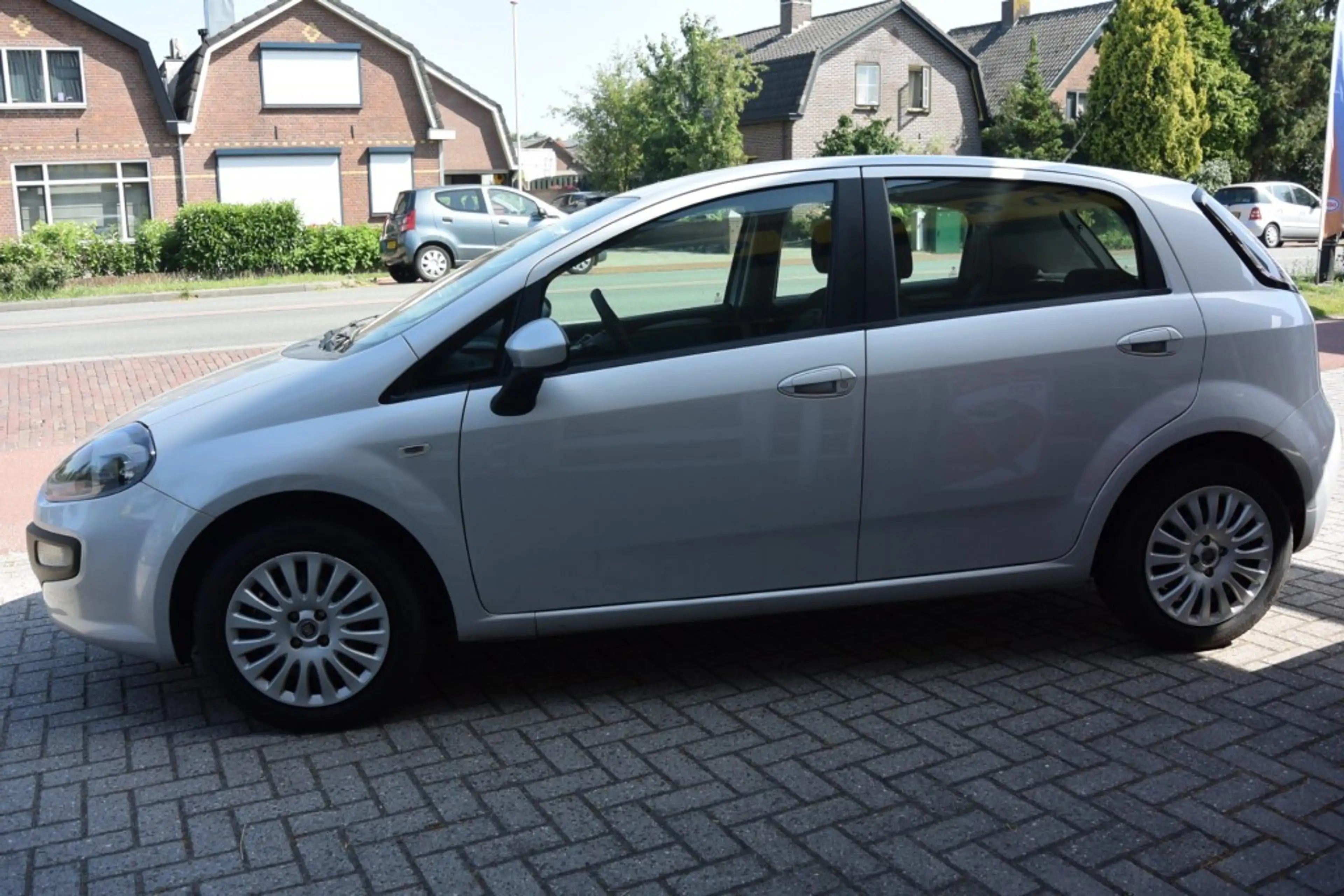 Fiat Punto 1.4 Dynamic AUTOMAAT — photo 6