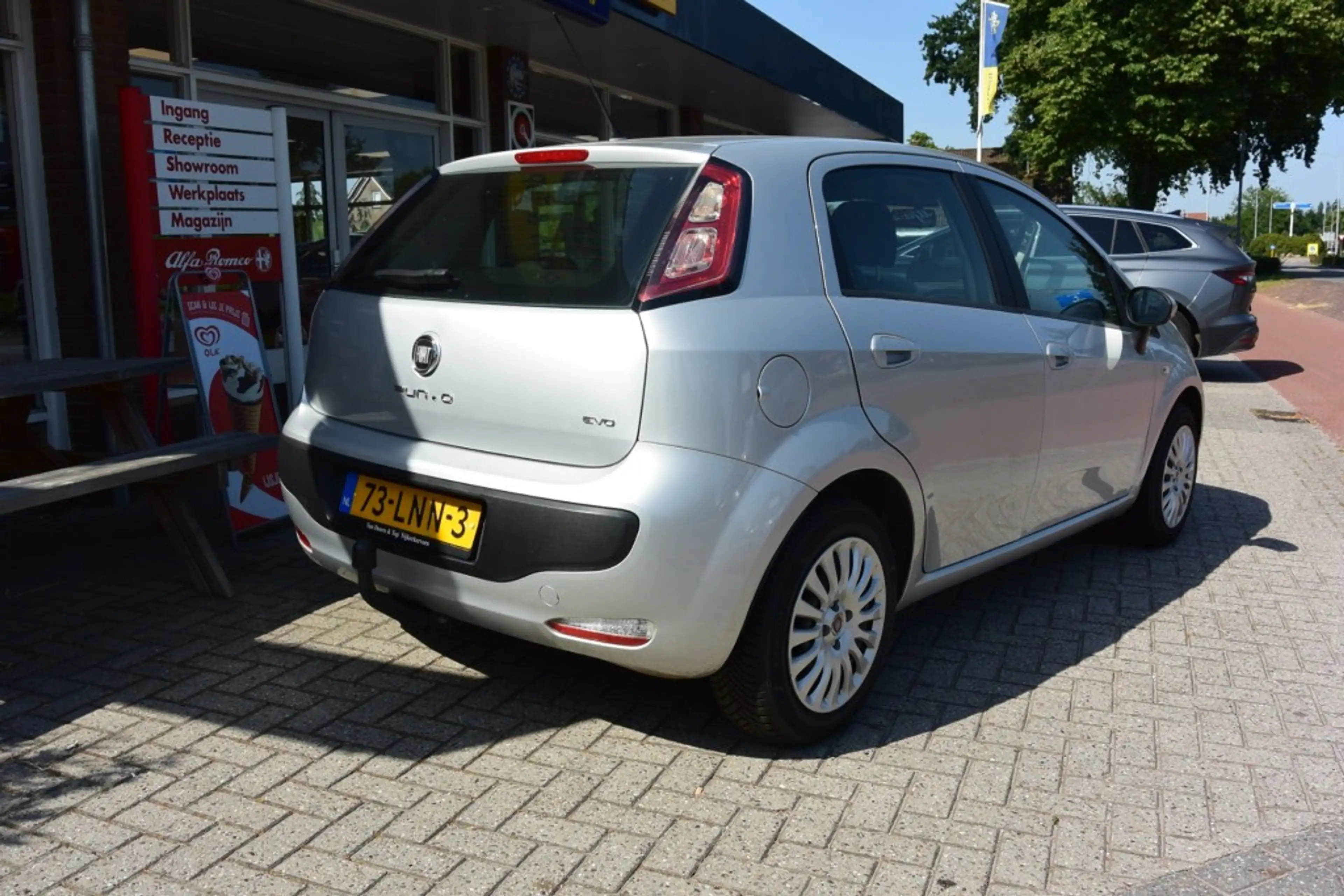Fiat Punto 1.4 Dynamic AUTOMAAT — photo 4