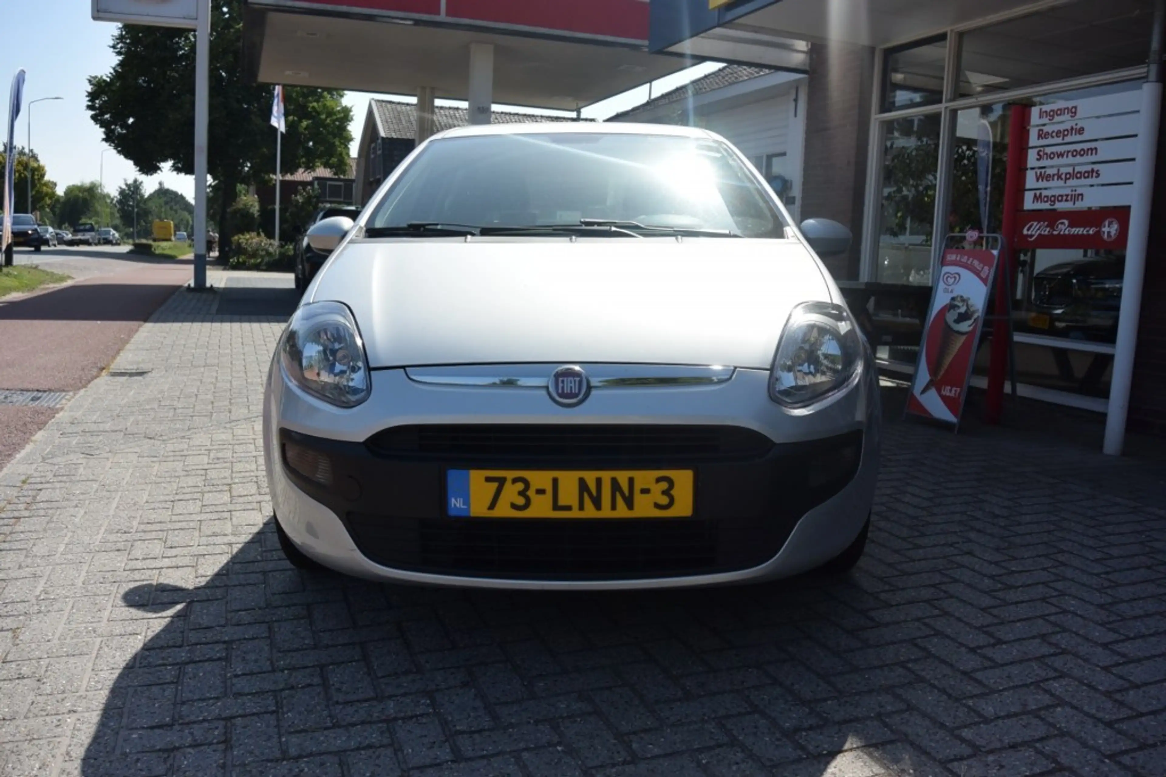 Fiat Punto 1.4 Dynamic AUTOMAAT — photo 2