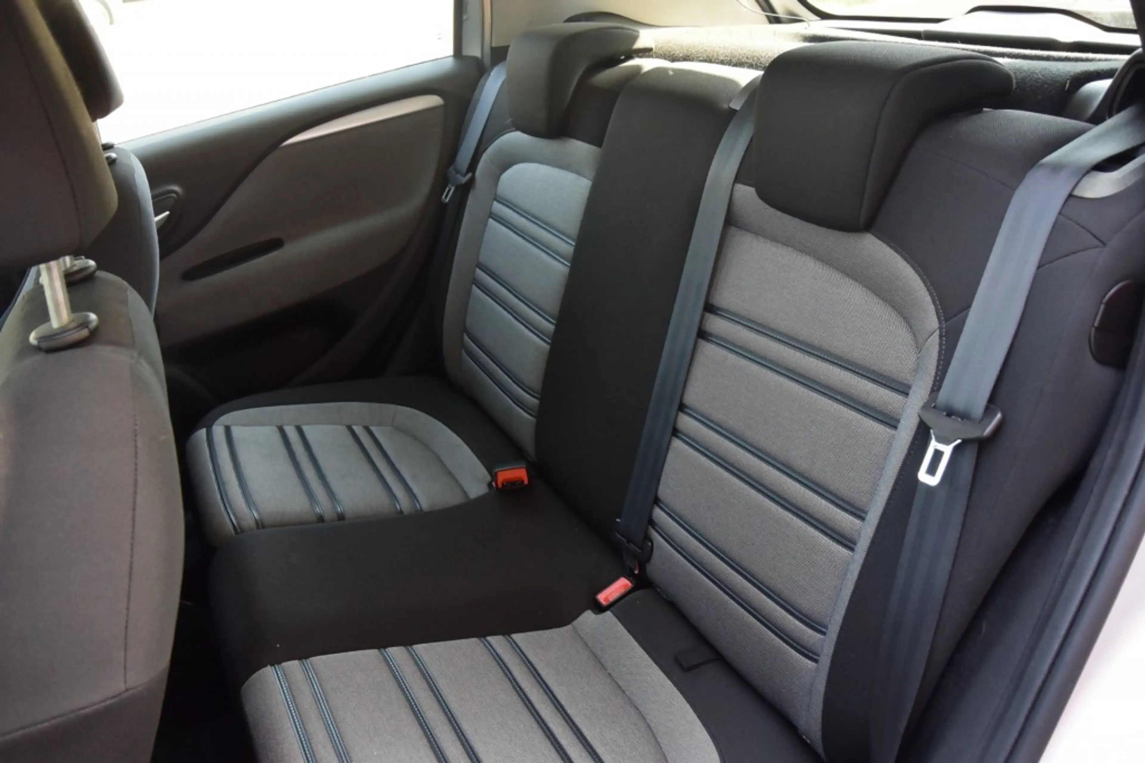Fiat Punto 1.4 Dynamic AUTOMAAT — photo 9