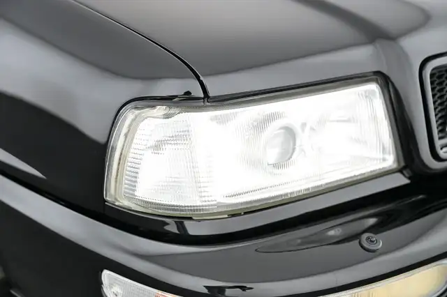 Audi RS2 view 16