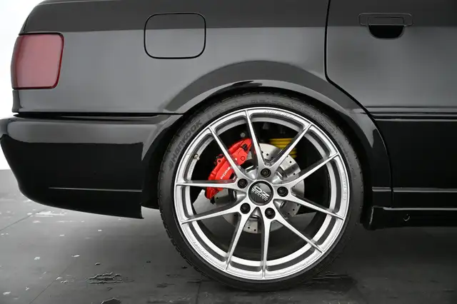 Audi RS2 view 17