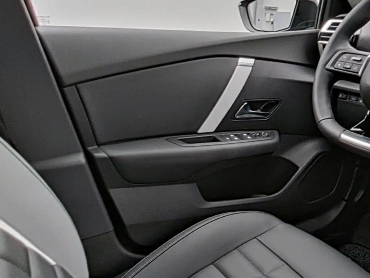 Citroen C4 2026 — фото 16